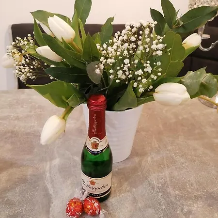 Ferien Und Monteurzimmer Arnadia