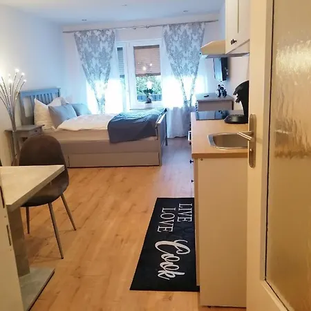 Apartamento Ferien Und Monteurzimmer Arnadia *